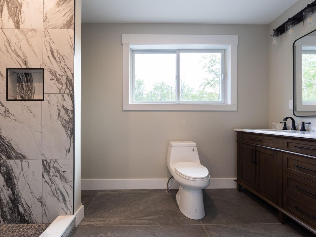 Bathroom, Interior, Marble Walls