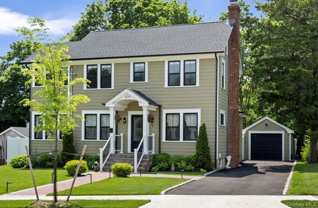 Detached Garage, Exterior, Facade, Georgian