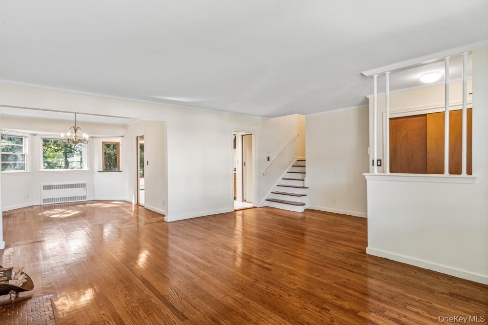 Chandelier, Empty room, Interior, Wood Texture Flooring