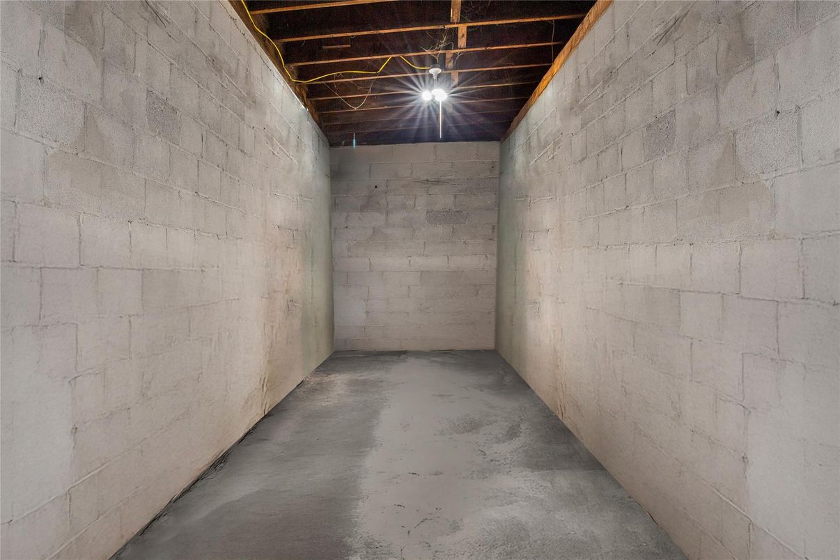 Empty room, Interior, Stone Walls