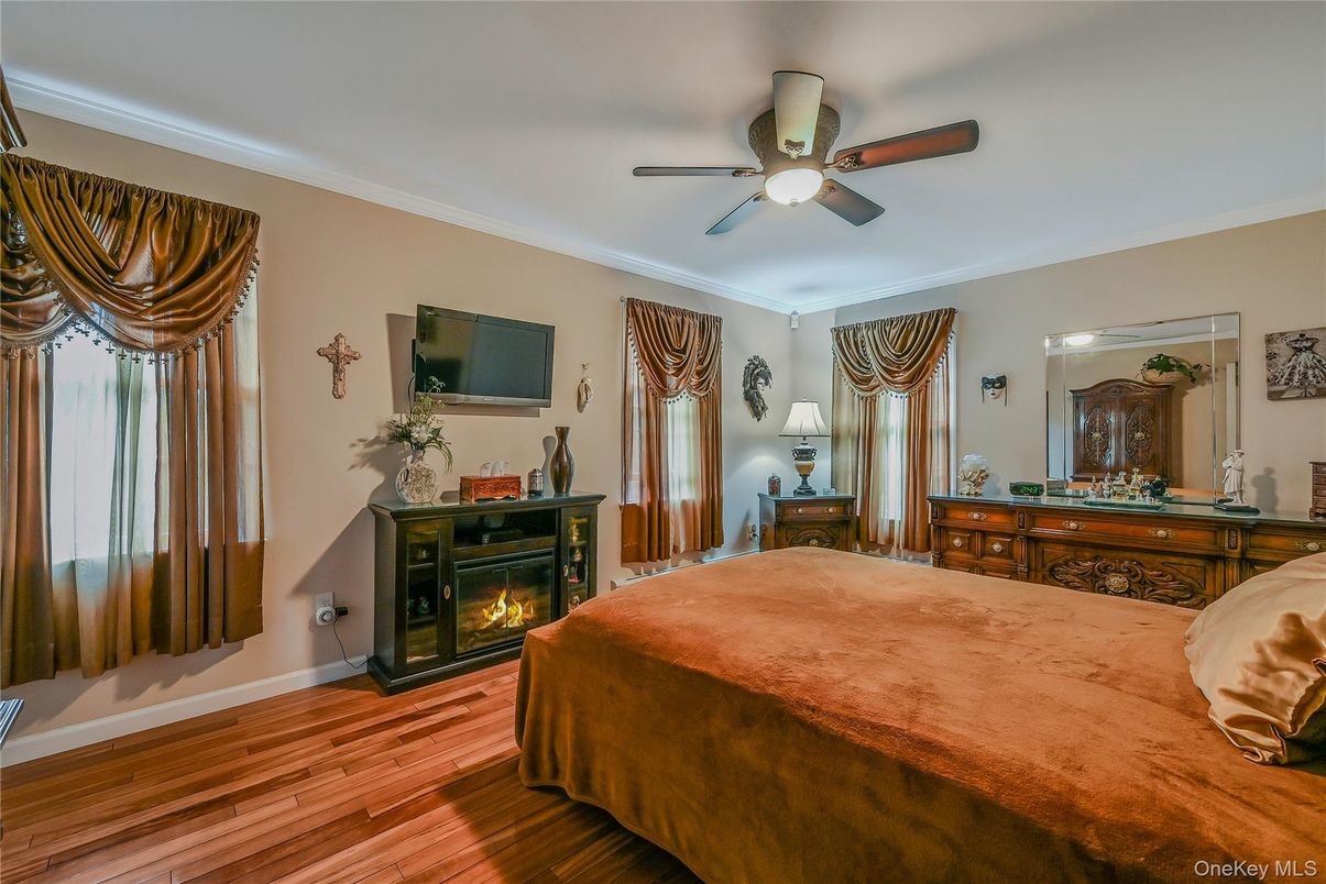 Bedroom, Fireplace, Interior, Wood Texture Flooring