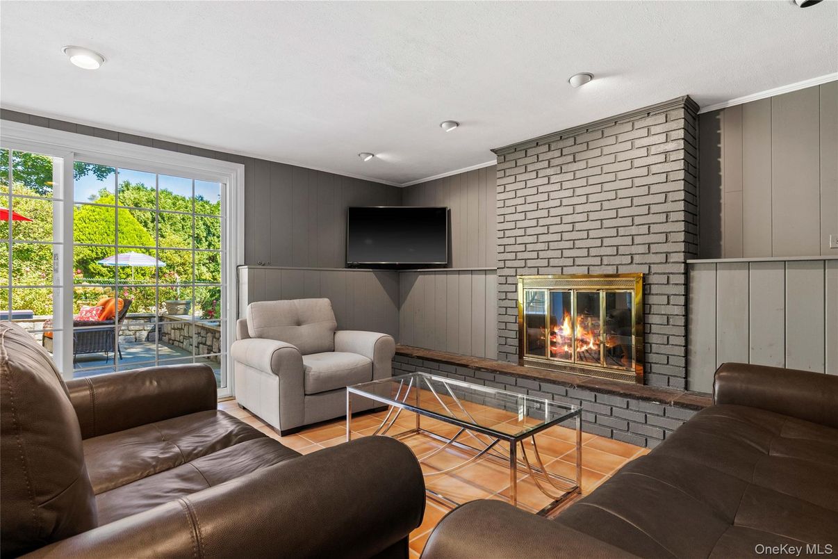 Fireplace, Interior, Living room, Recessed Lighting, Stone Walls