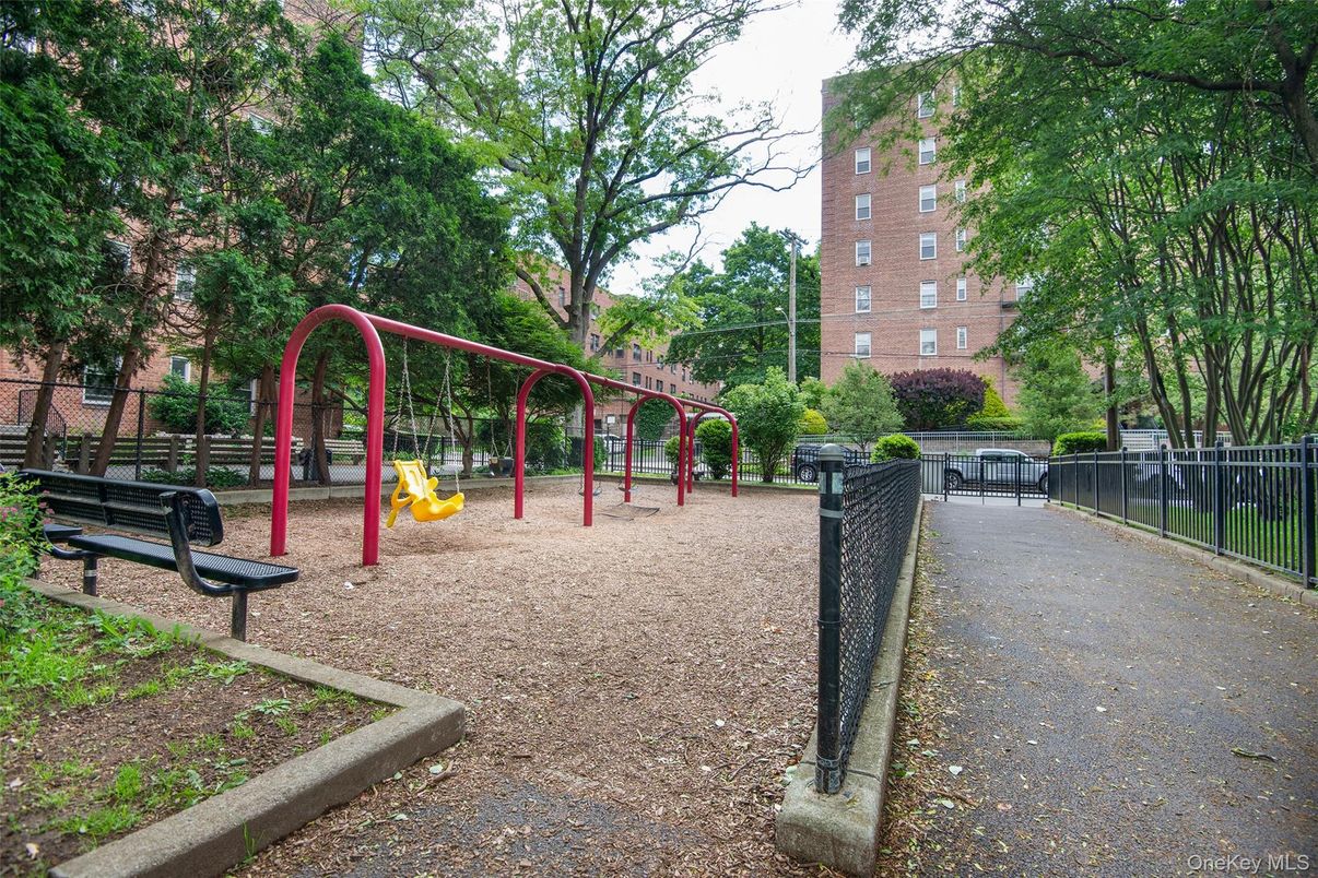 Backyard, Exterior, Playground