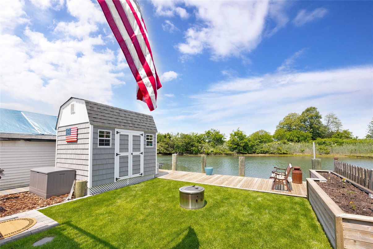 Backyard, Exterior, Water