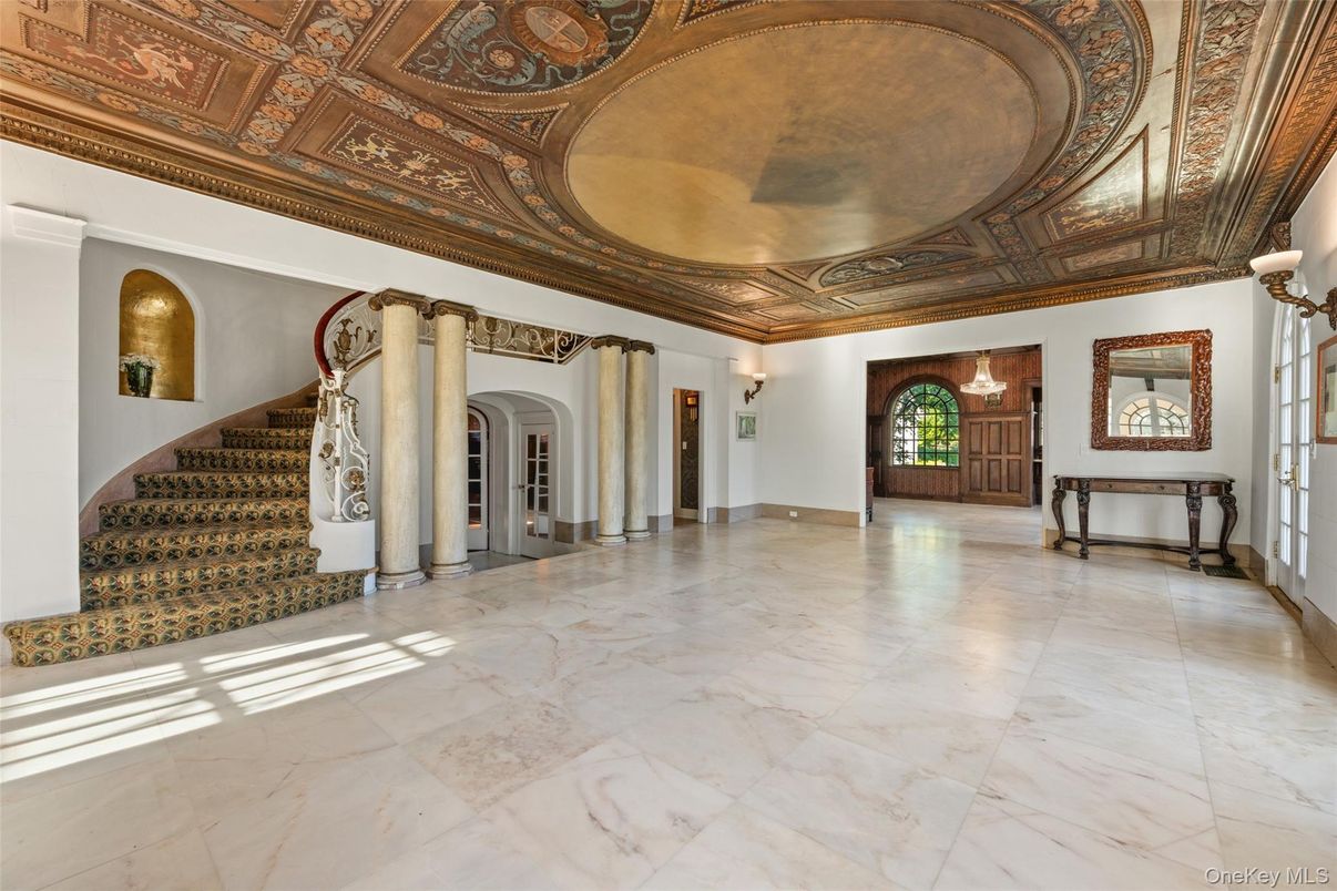 Interior, Marble
