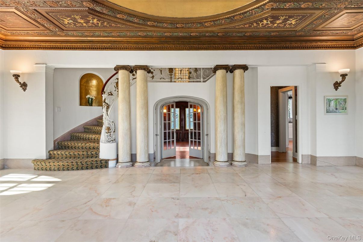 Interior, Marble
