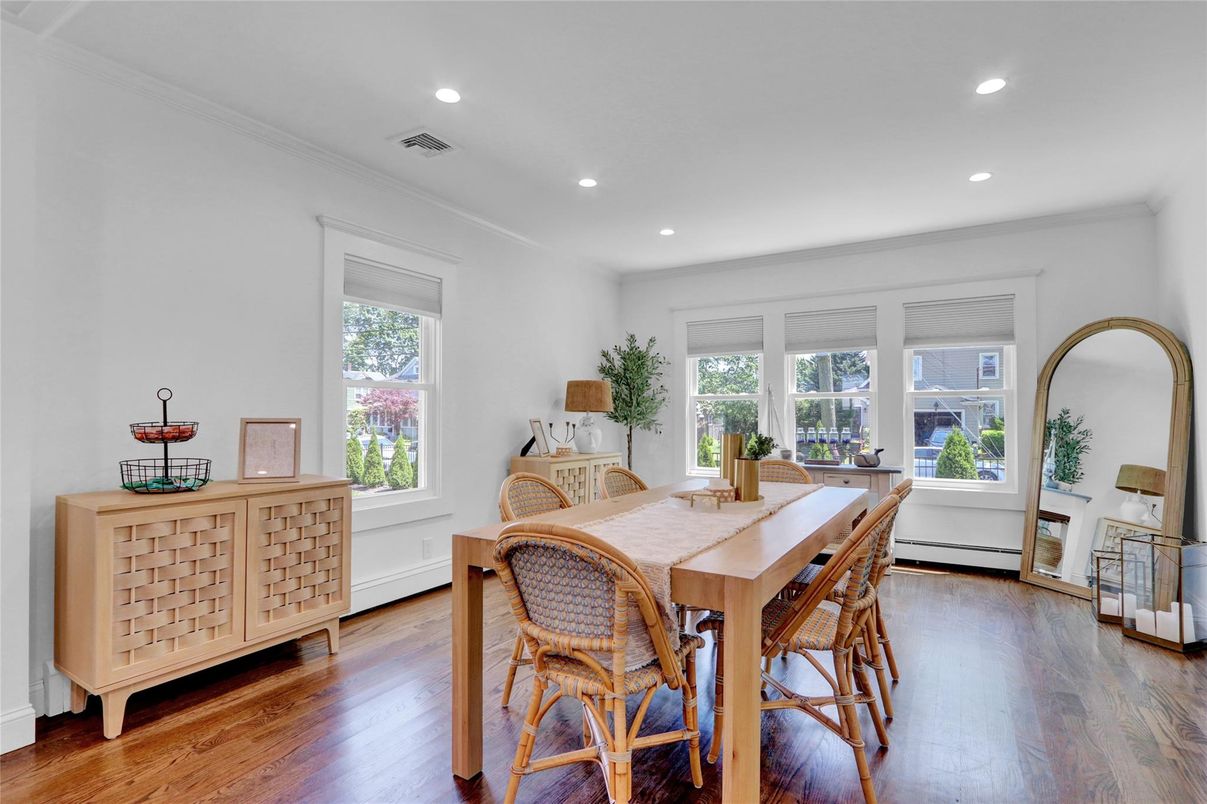 Dining room, Interior, Recessed Lighting, Wood Texture Flooring