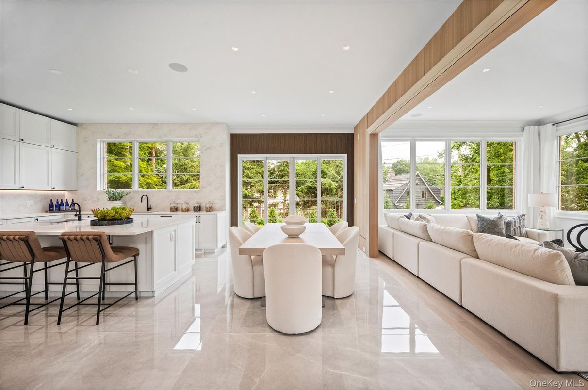 Dining room, Interior, Kitchen, Living room, Recessed Lighting