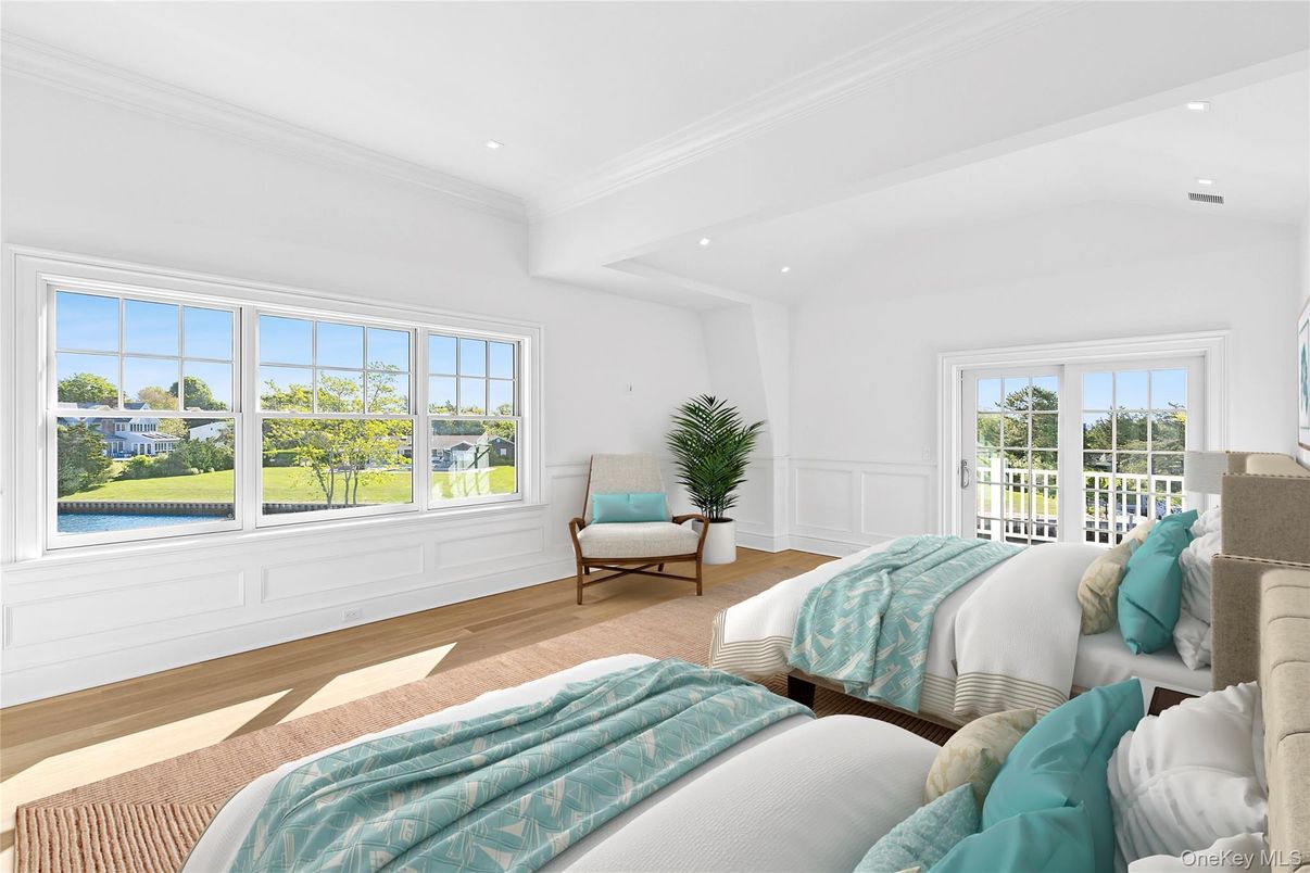 Bedroom, Interior, Recessed Lighting, Water, Wood Texture Flooring