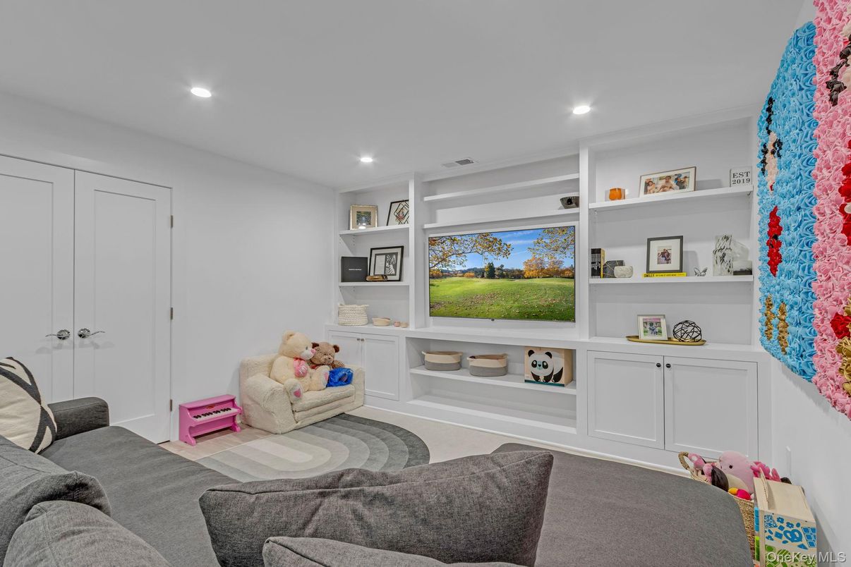 Interior, Recessed Lighting