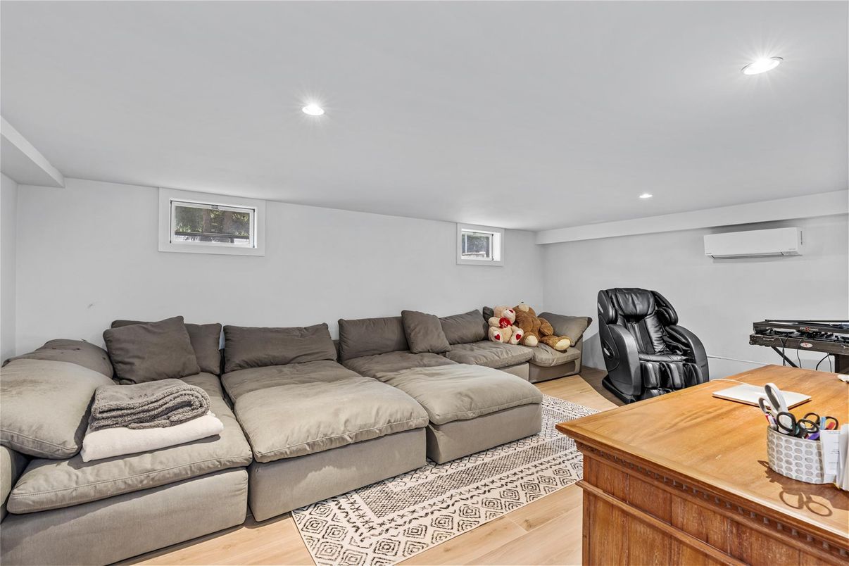 Home Office, Interior, Living room, Recessed Lighting, Wood Texture Flooring