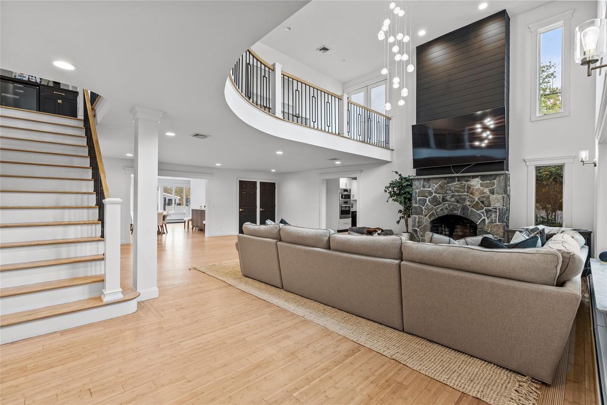 Fireplace, Interior, Living room, Pendant Lights, Recessed Lighting, Wood Texture Flooring