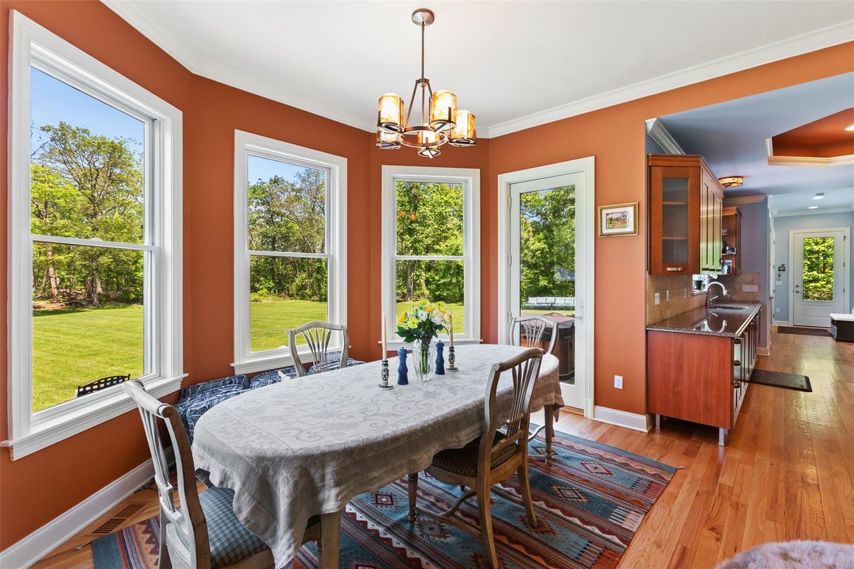 Chandelier, Dining room, Interior, Recessed Lighting, Wood Texture Flooring
