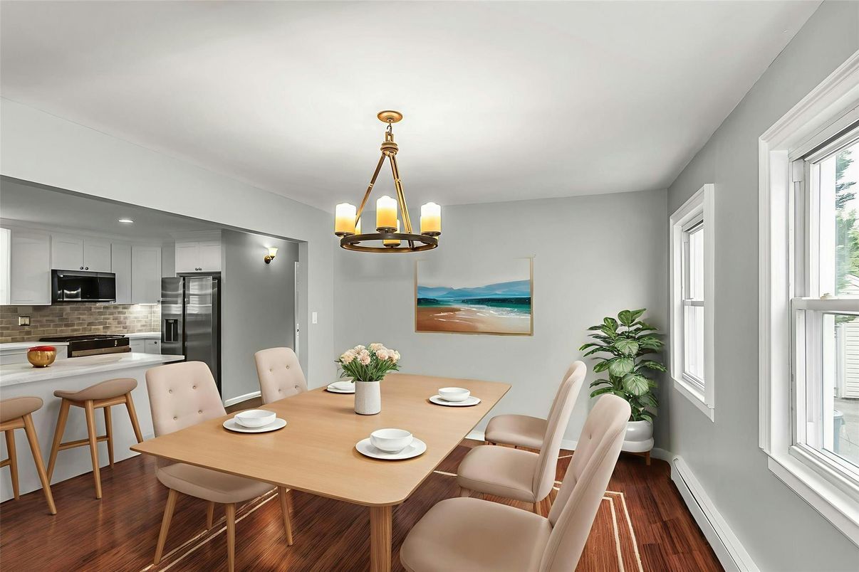 Chandelier, Dining room, Interior, Kitchen, Recessed Lighting, Stainless Steel Appliances, Wood Texture Flooring