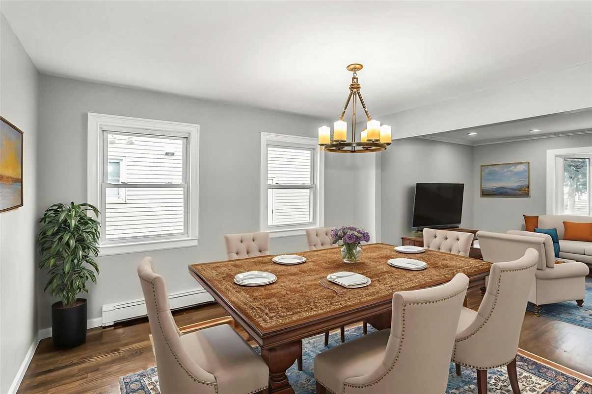 Chandelier, Dining room, Interior, Recessed Lighting, Wood Texture Flooring
