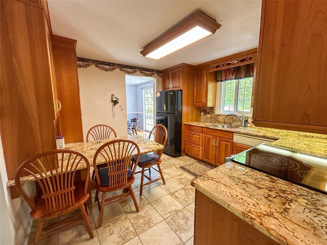 Dining room, Interior, Kitchen
