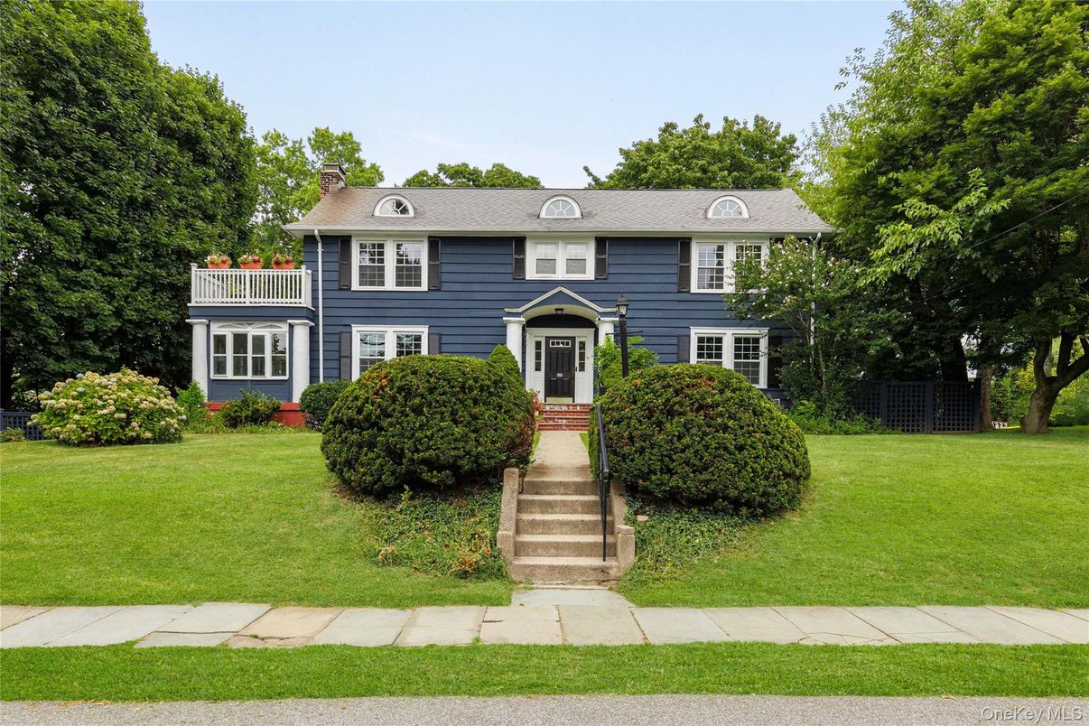 Backyard, Exterior, Facade, Georgian