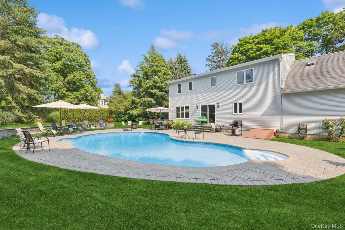 Backyard, Exterior, Pool