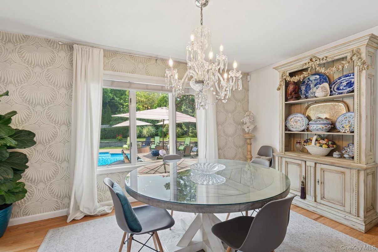 Chandelier, Dining room, Interior, Wood Texture Flooring