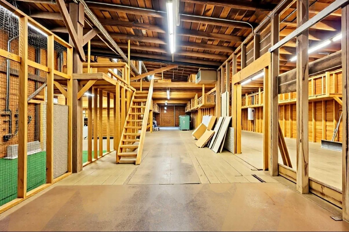 Interior, Wooden Beams