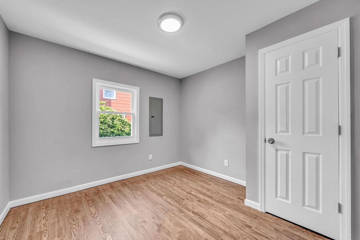 DE Listing image placeholder