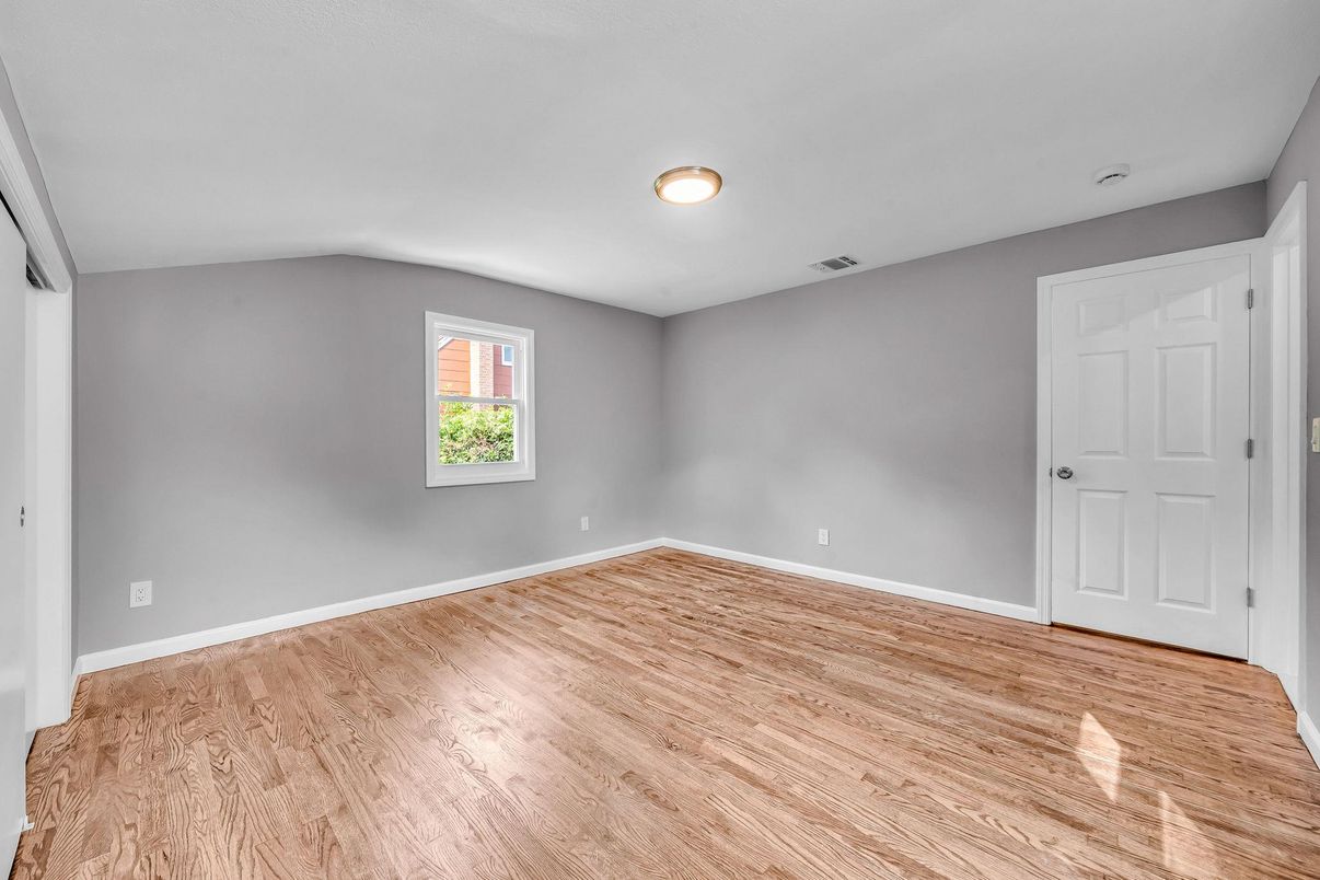 DE Listing image placeholder