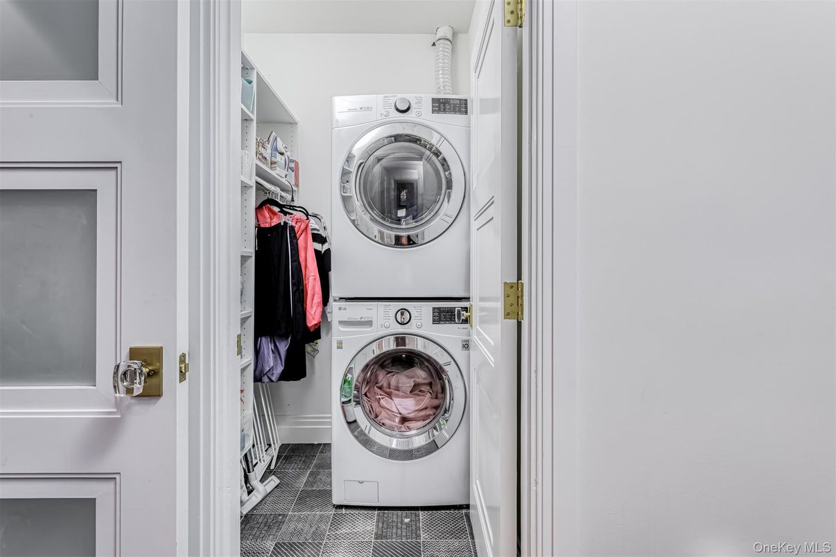 Interior, Utility Closets, Washer