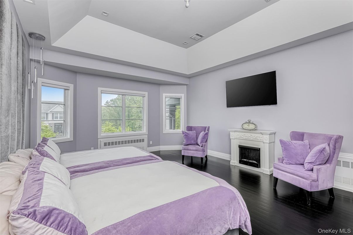 Bedroom, Fireplace, Interior, Pendant Lights, Wood Texture Flooring