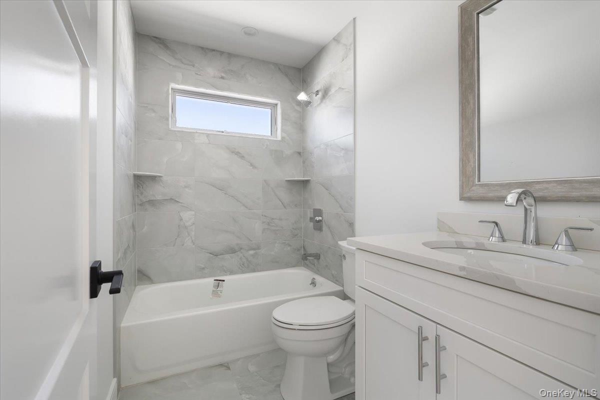 Bathroom, Interior, Marble, Marble Walls