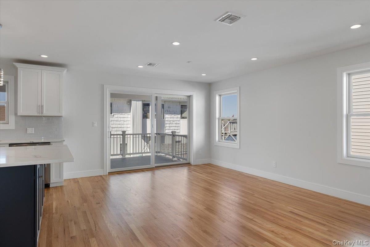 Empty room, Interior, Kitchen, Recessed Lighting, Wood Texture Flooring