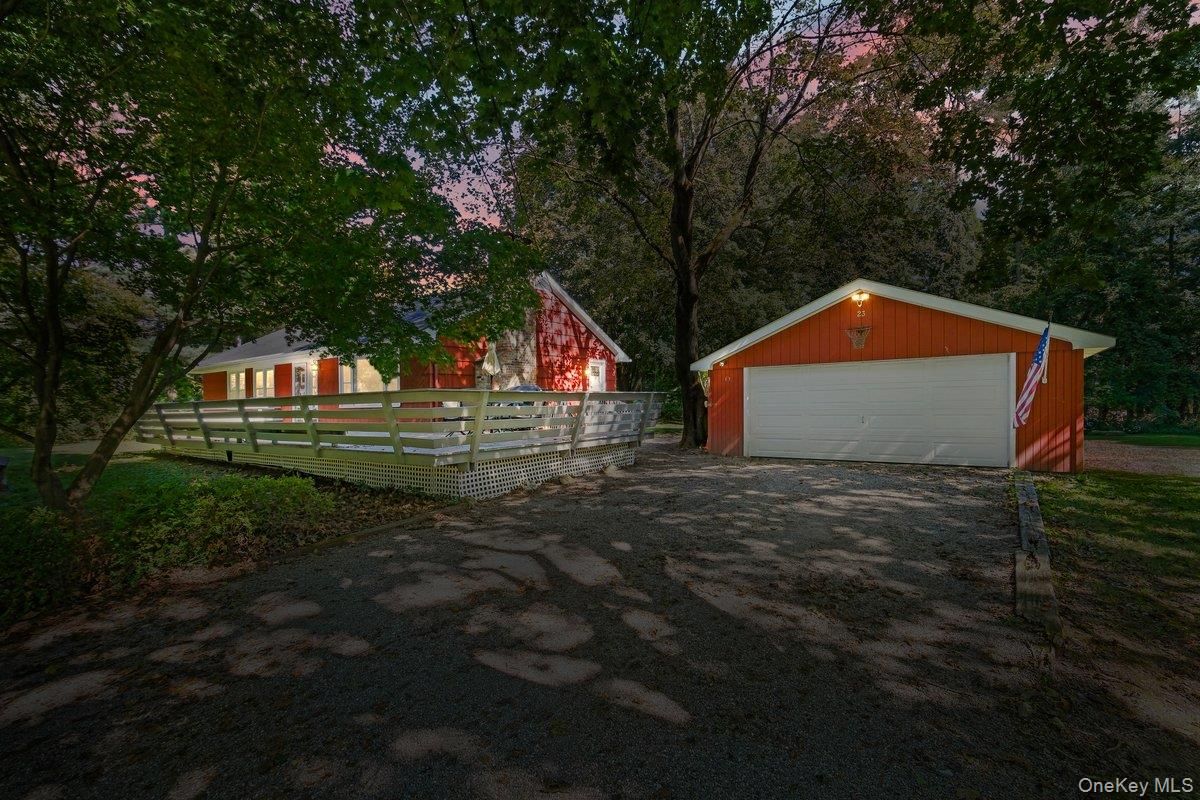 Backyard, Detached Garage, Exterior