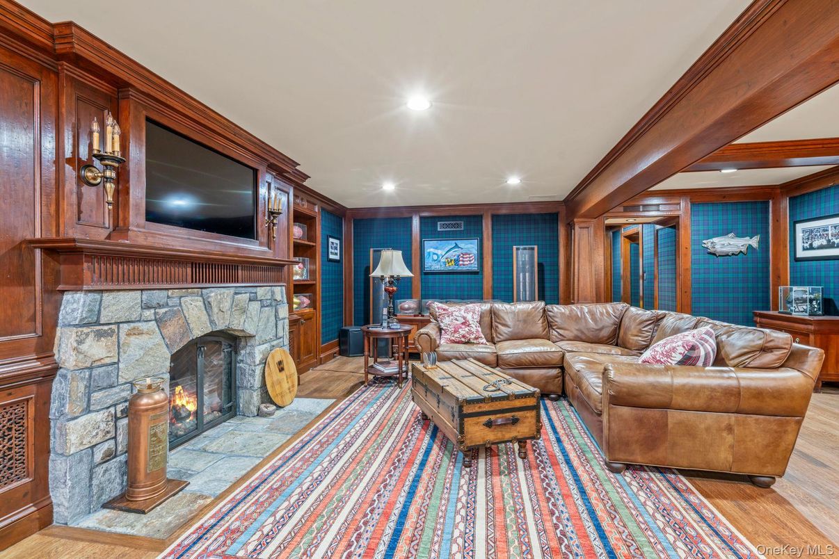 Fireplace, Interior, Living room, Recessed Lighting, Wood Texture Flooring, Wooden Walls