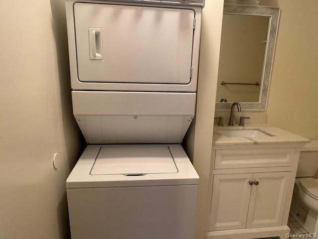 Bathroom, Interior, Utility Closets, Washer