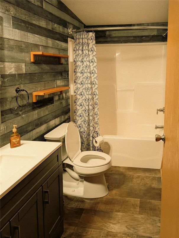 Bathroom, Interior, Wood Texture Flooring, Wooden Walls