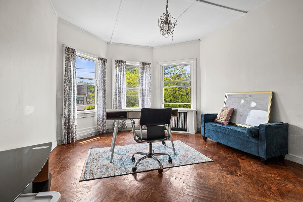 Home Office, Interior, Pendant Lights, Wood Texture Flooring