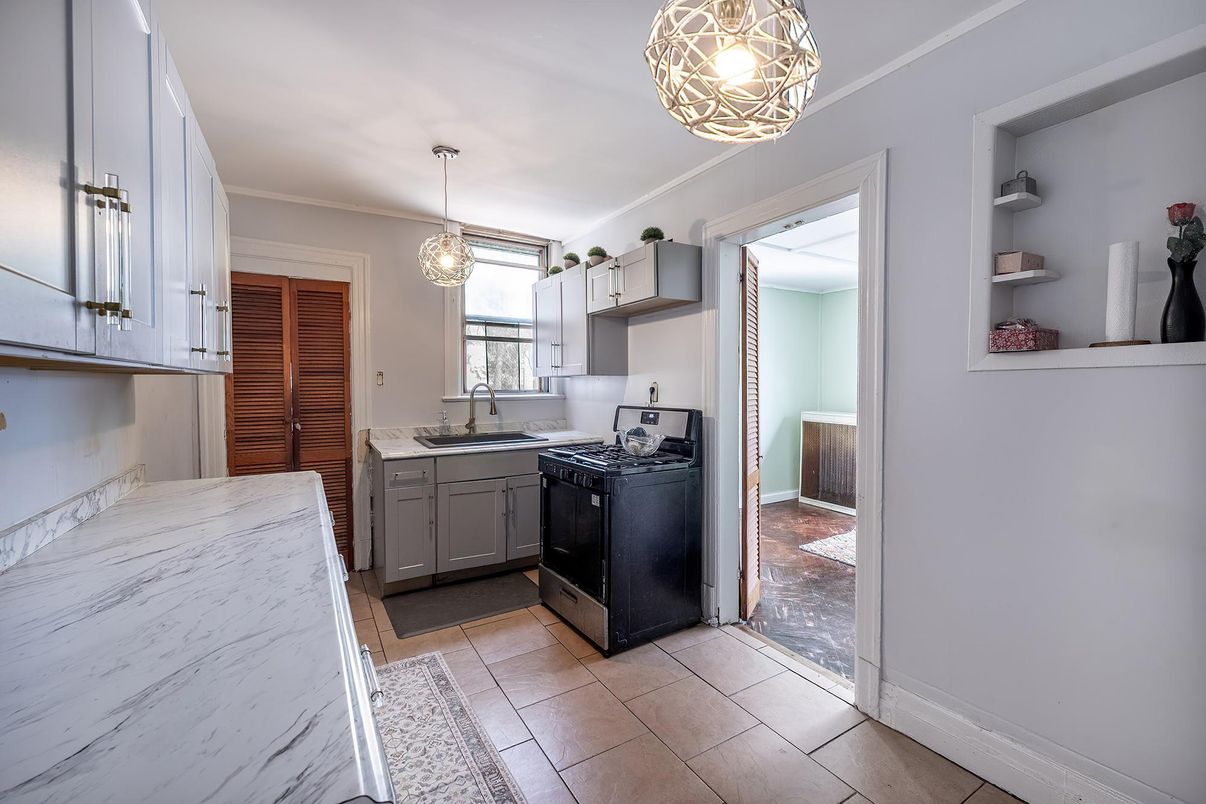 Interior, Kitchen, Pendant Lights