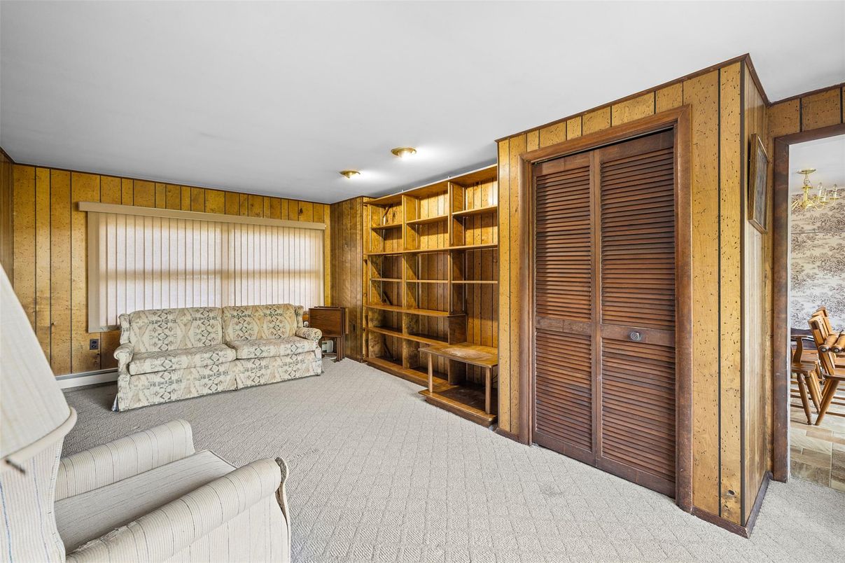 Interior, Wooden Walls