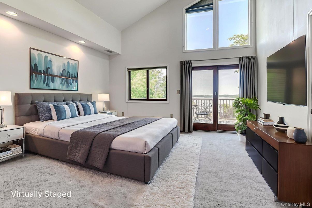 Bedroom, Interior, Recessed Lighting