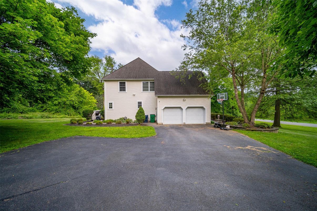 Attached, Backyard, Exterior, Facade, Cape Cod