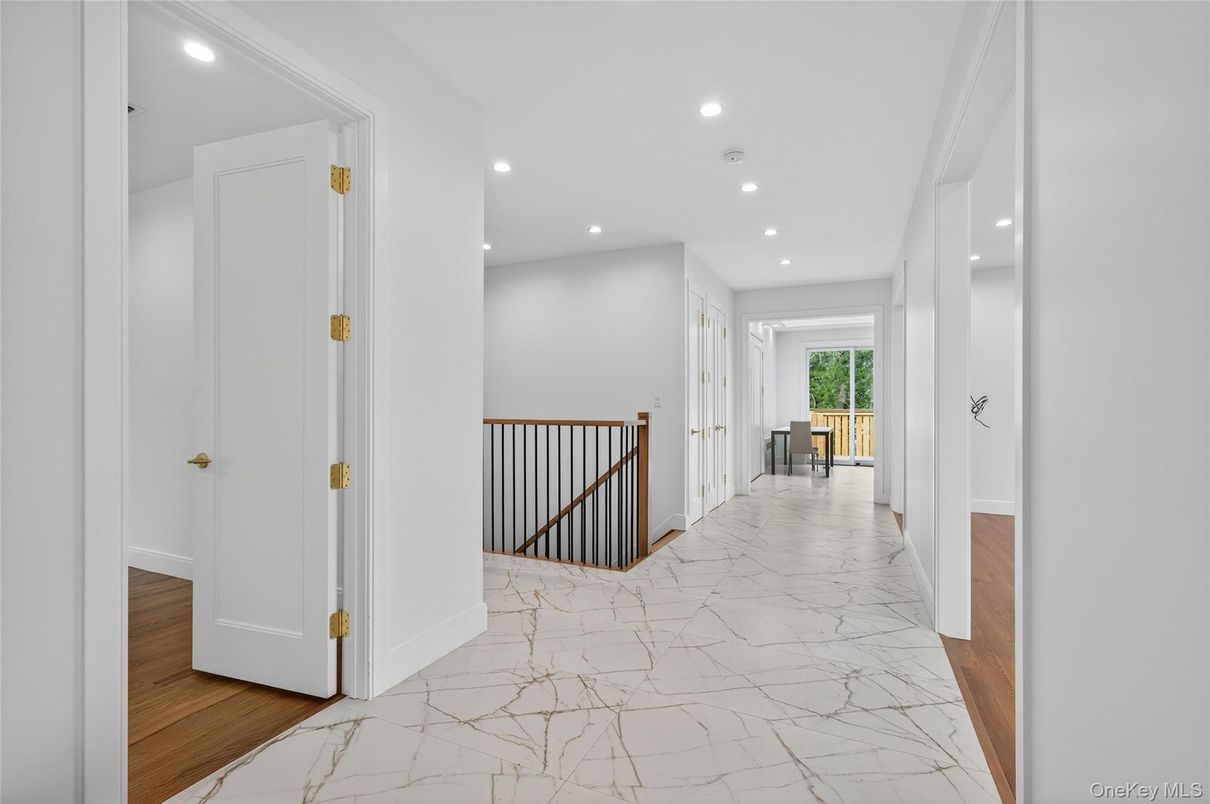 Interior, Marble, Recessed Lighting