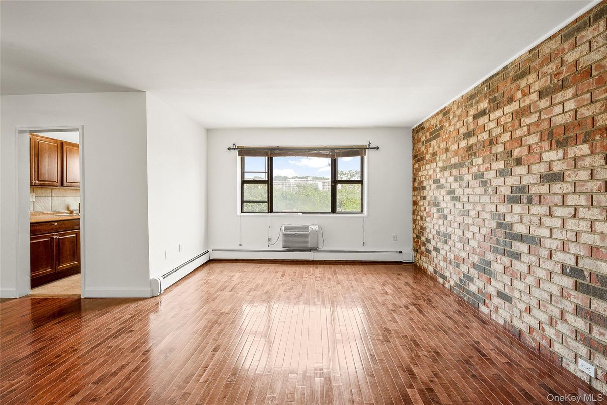 Empty room, Interior, Kitchen, Stone Walls, Wood Texture Flooring