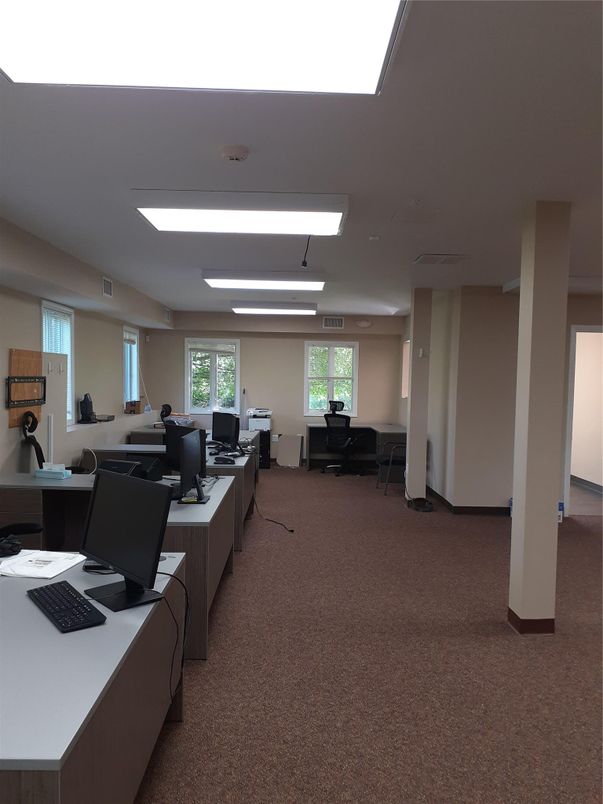 Home Office, Interior