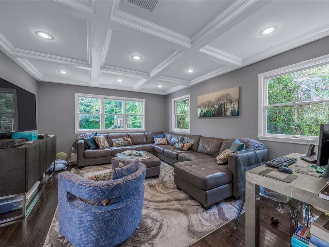 Home Office, Interior, Living room, Recessed Lighting, Wood Texture Flooring