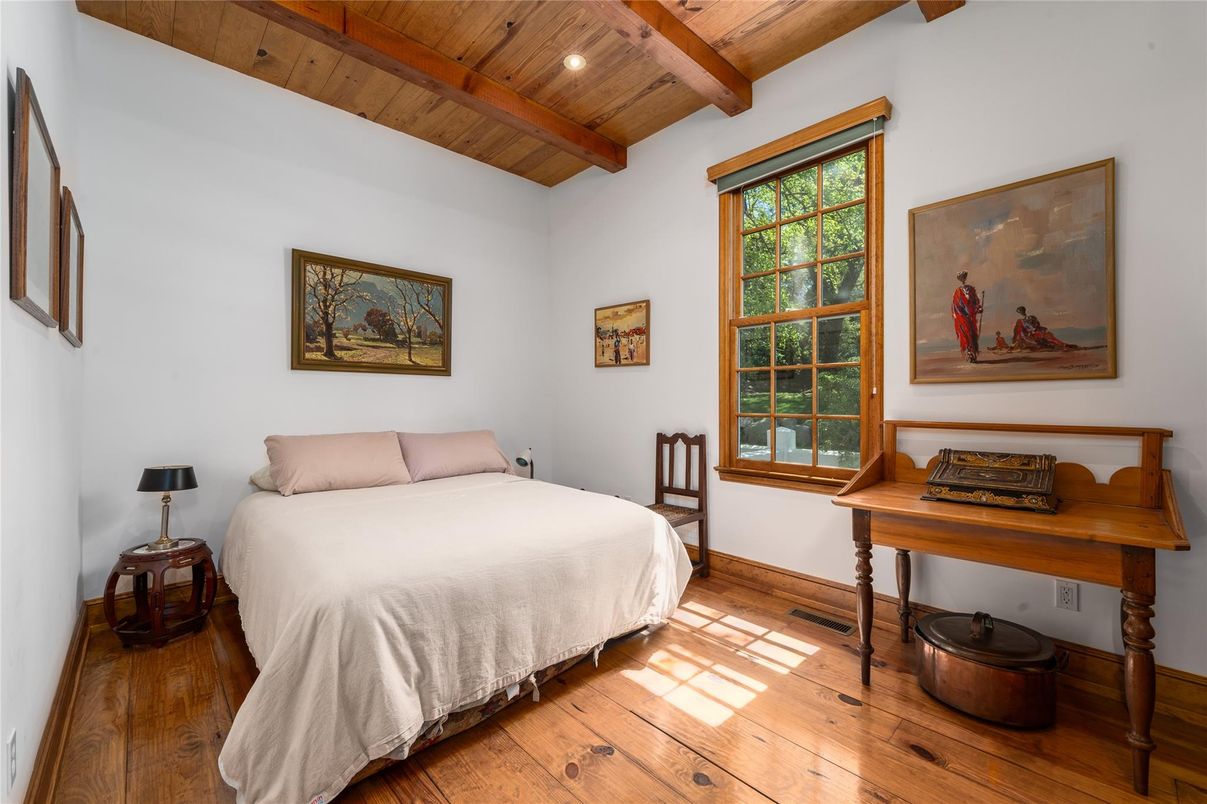 Bedroom, Interior, Recessed Lighting, Wooden Beams, Wooden Ceilings, Wood Texture Flooring