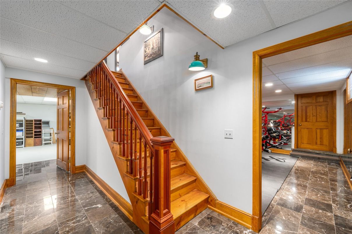 Interior, Recessed Lighting