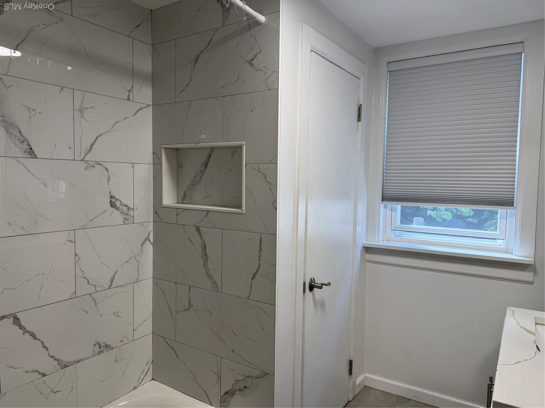 Bathroom, Interior, Marble Walls