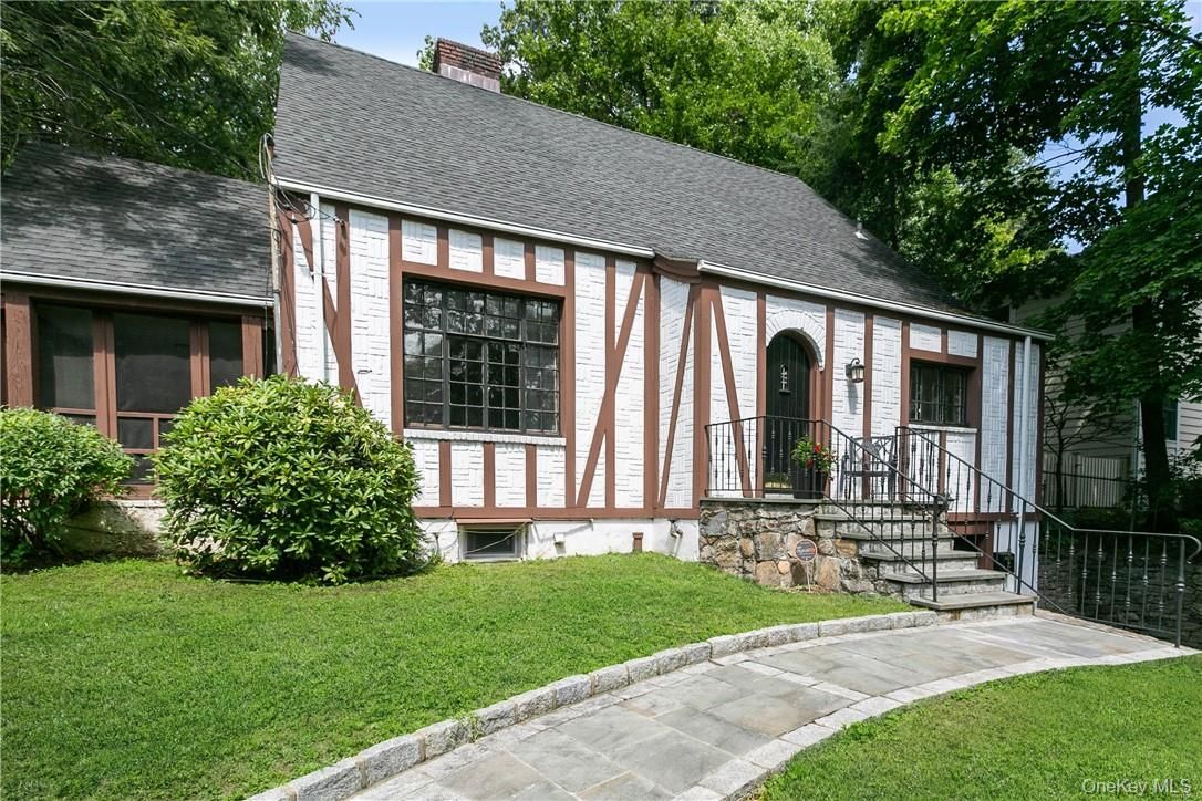 Exterior, Facade, Tudor Revival
