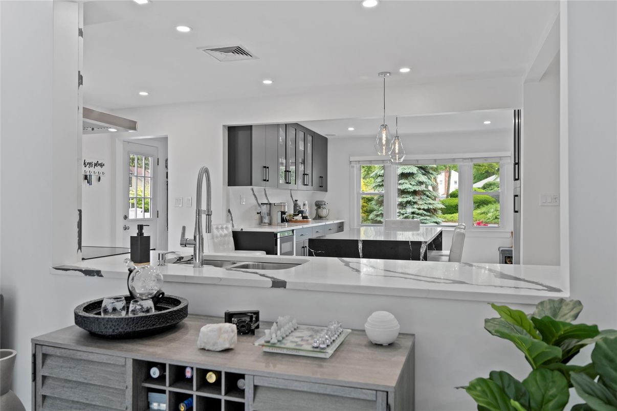 Interior, Kitchen, Pendant Lights, Recessed Lighting