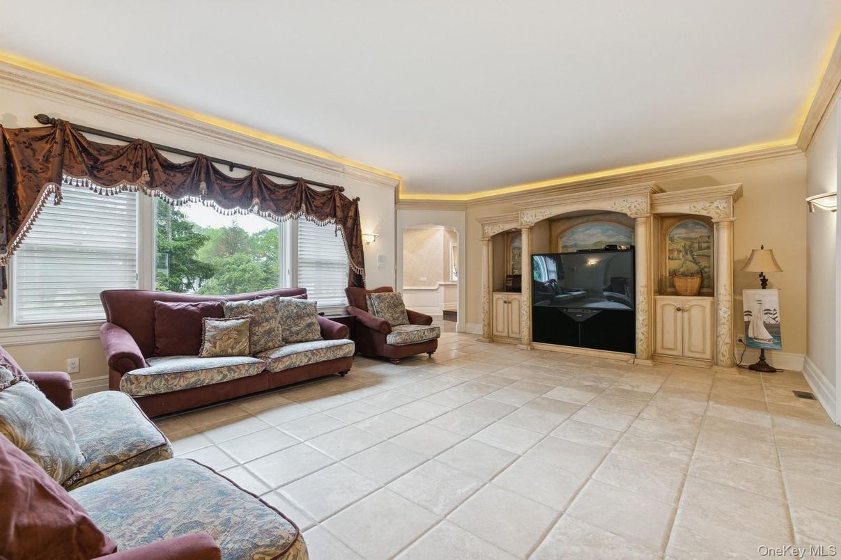 Interior, Living room