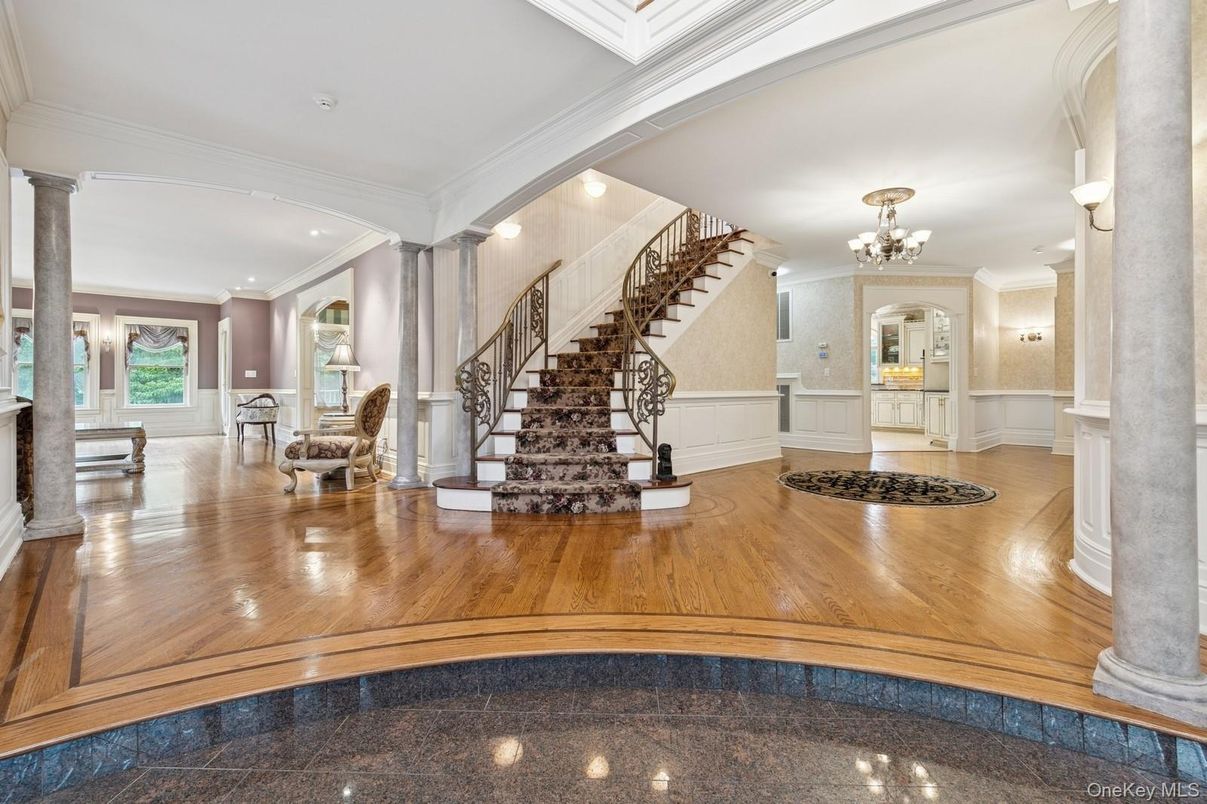 Chandelier, Interior, Recessed Lighting, Wood Texture Flooring